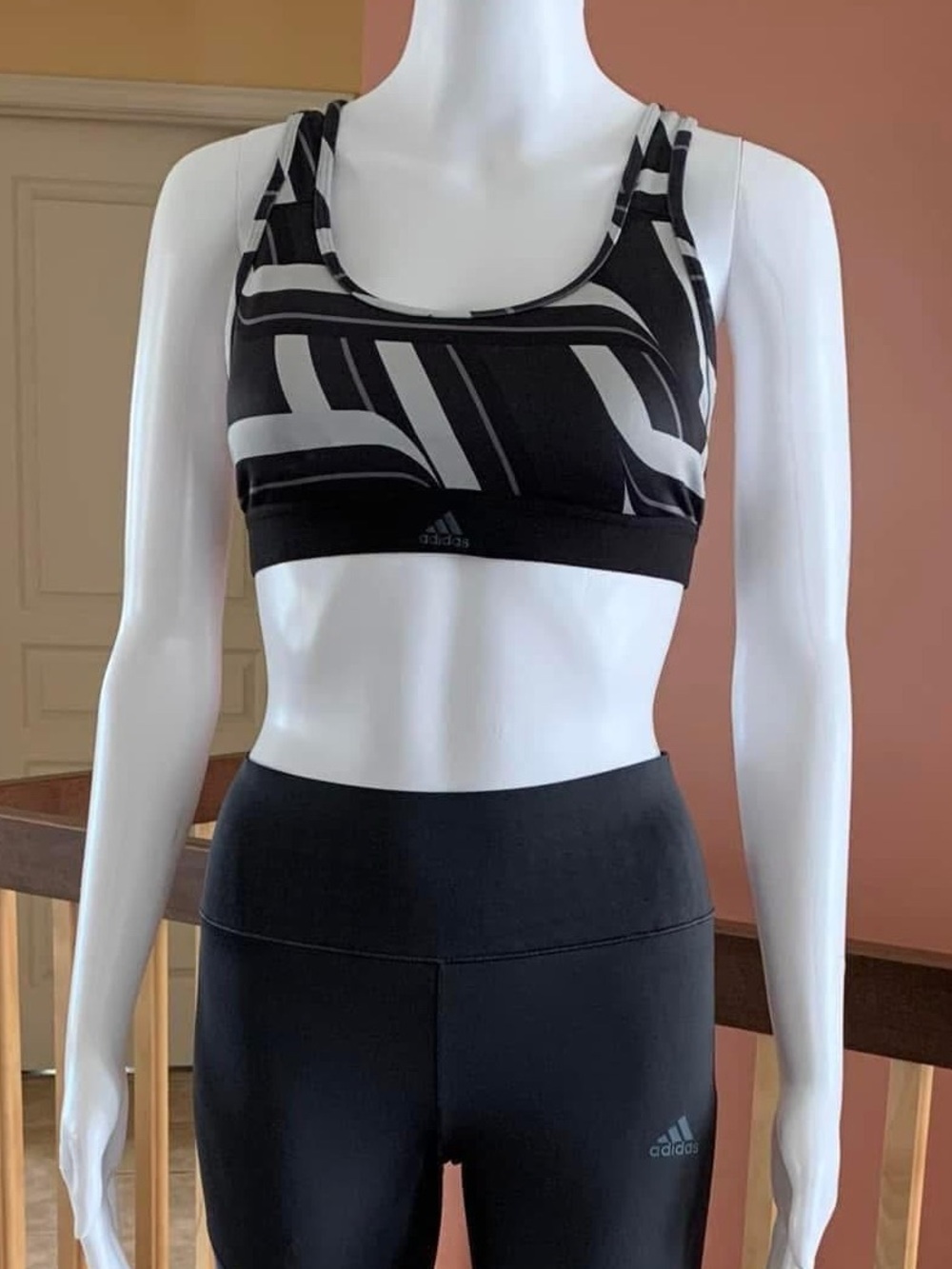 Adidas Ultimate Printed Set (tights/bra)